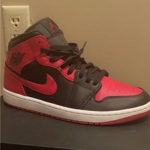 Air Jordan one mid (men)